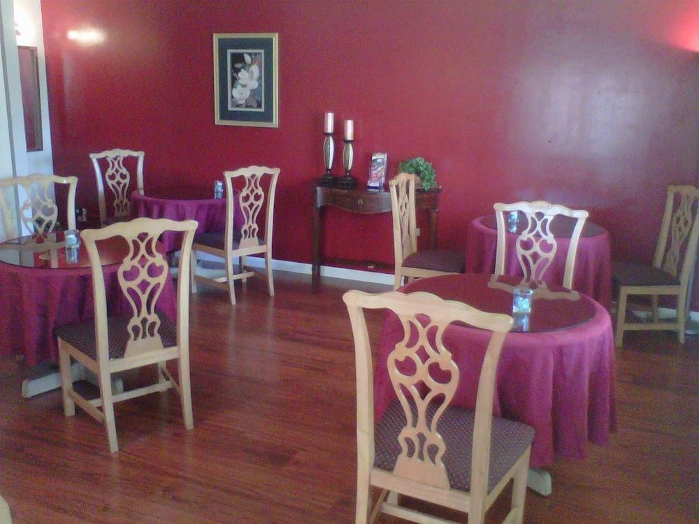 Caravelle Inn Extended Stay San Jose Restaurant foto