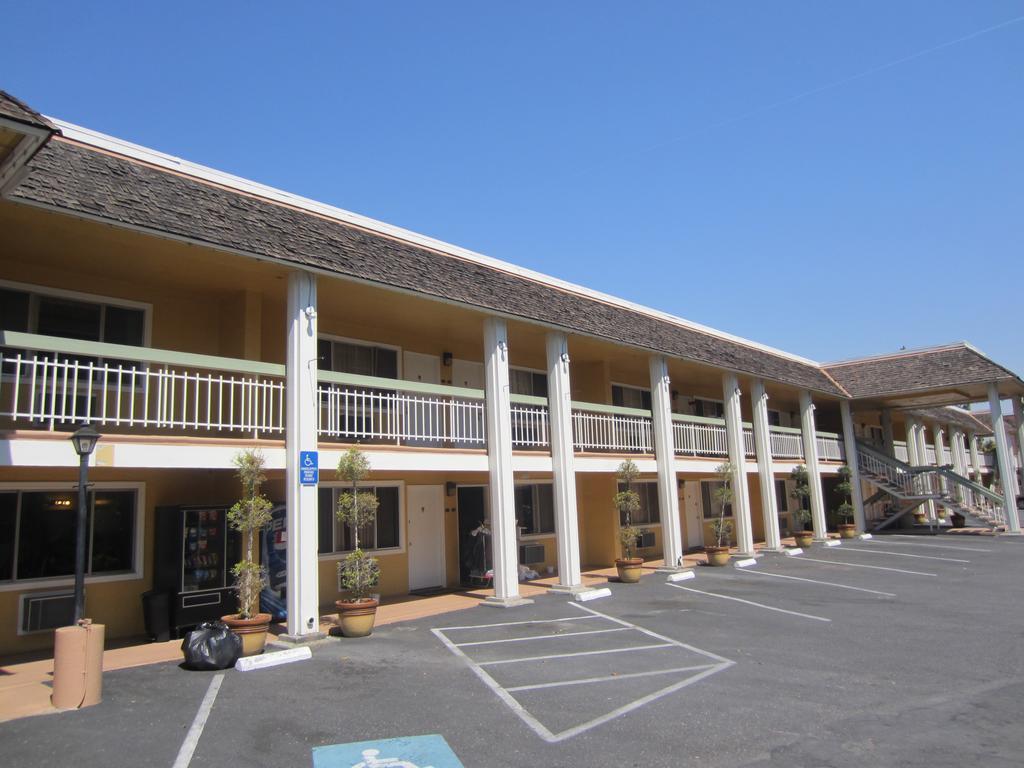 Caravelle Inn Extended Stay San Jose Buitenkant foto